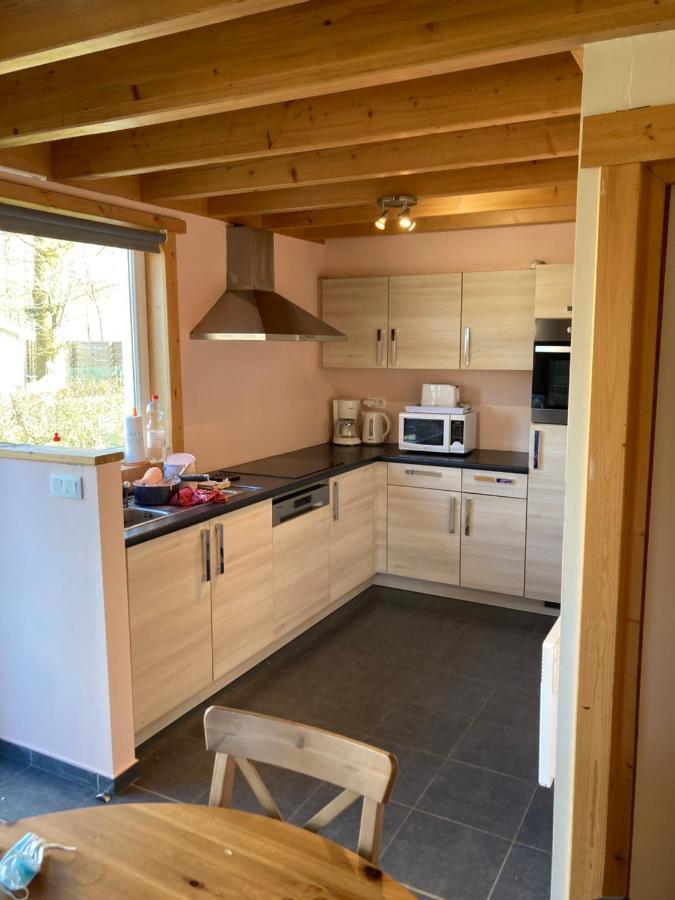 Bungalow Froidchapelle Luaran gambar